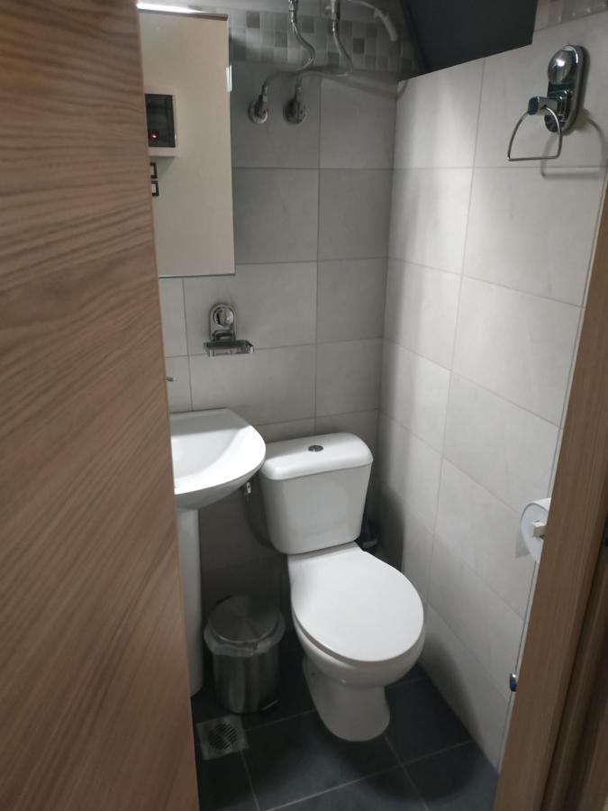 G M 1 Rooms Kentro In The Heart Of The City Larissa Exterior photo