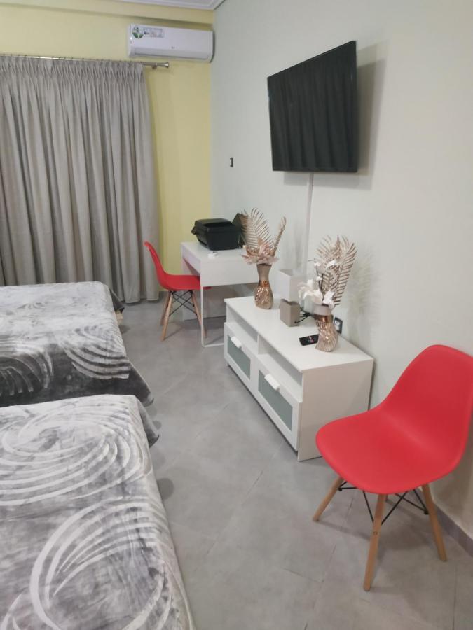 G M 1 Rooms Kentro In The Heart Of The City Larissa Exterior photo